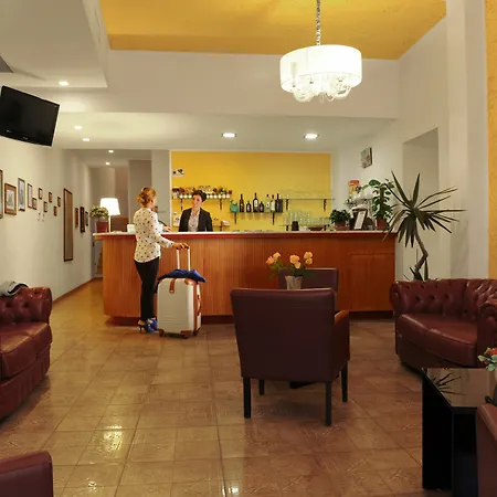 Dedoni 3* 卡利亚里