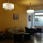 Dedoni Hotel
