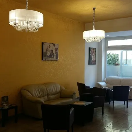 Dedoni Hotel