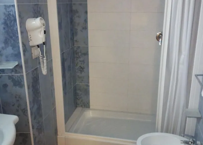 ホテル Dedoni カリアリ